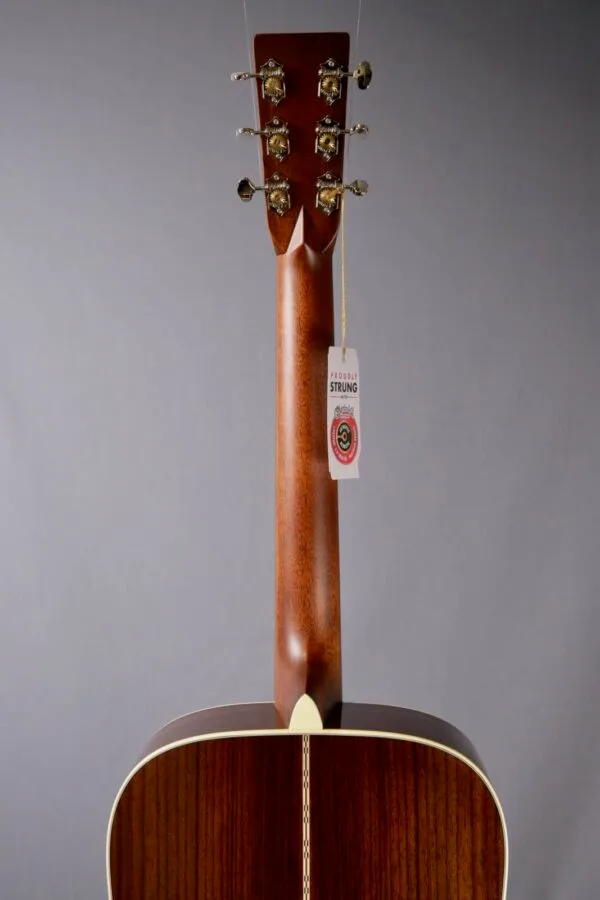 Martin D-28 - Image 5
