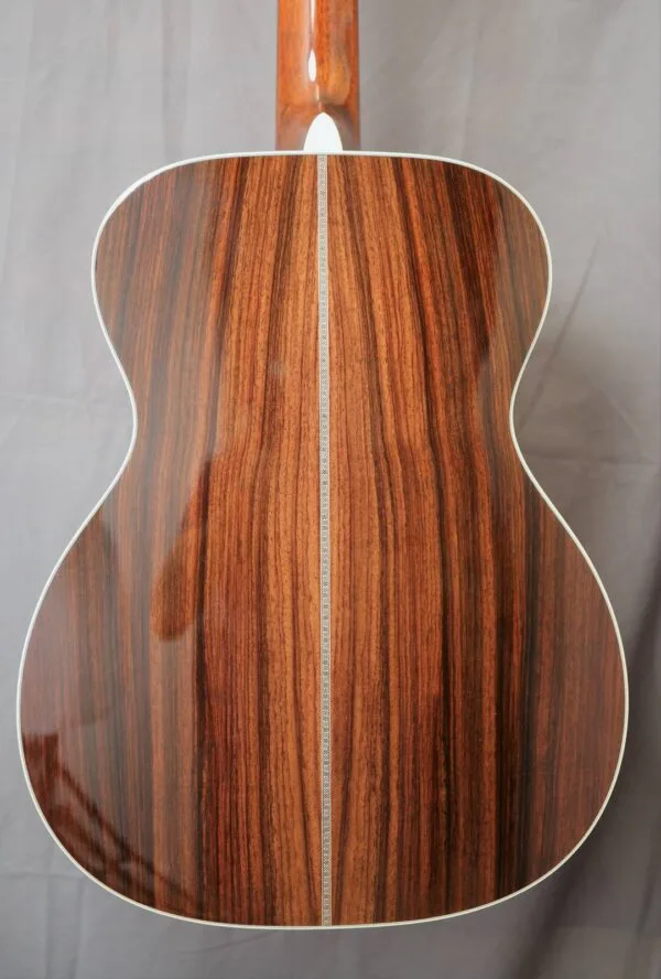 Martin 000-28EC Eric Clapton - Image 3