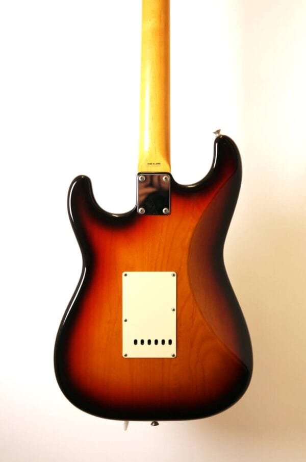 1994 Fender Japan '60s Stratocaster 3 Tone Sunburst - Image 5