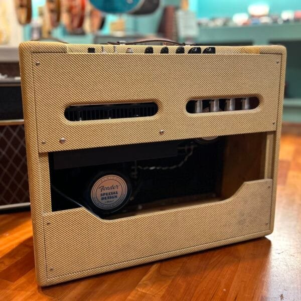 2011 Fender '57 Custom Twin-Amp - Image 2