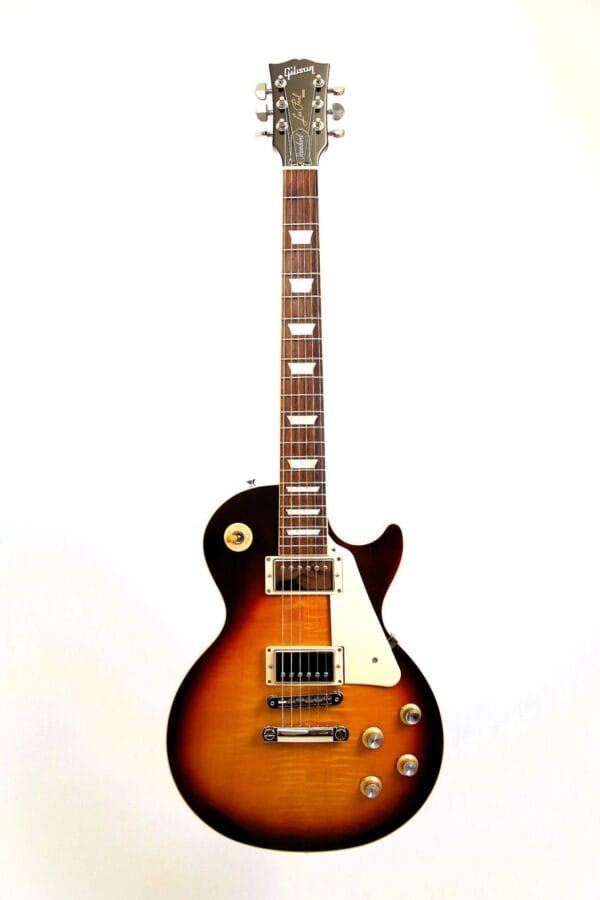 2019 Gibson Les Paul Standard Bourbon Burst - Image 2