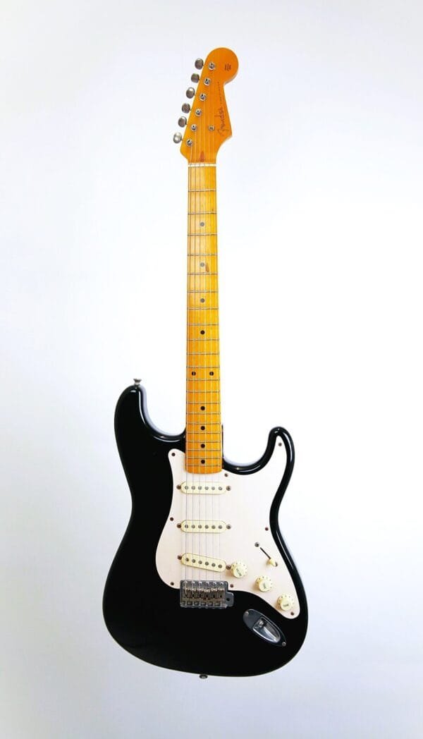 1995 Fender Japan ST57 - Black - Image 2
