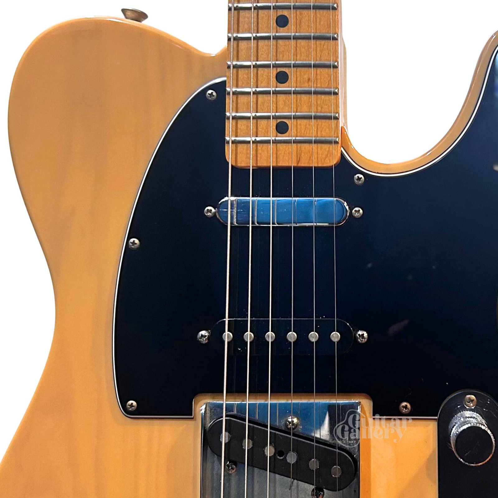 Used - 2014 Fender Deluxe Nashville Telecaster Honey Blonde - Image 4